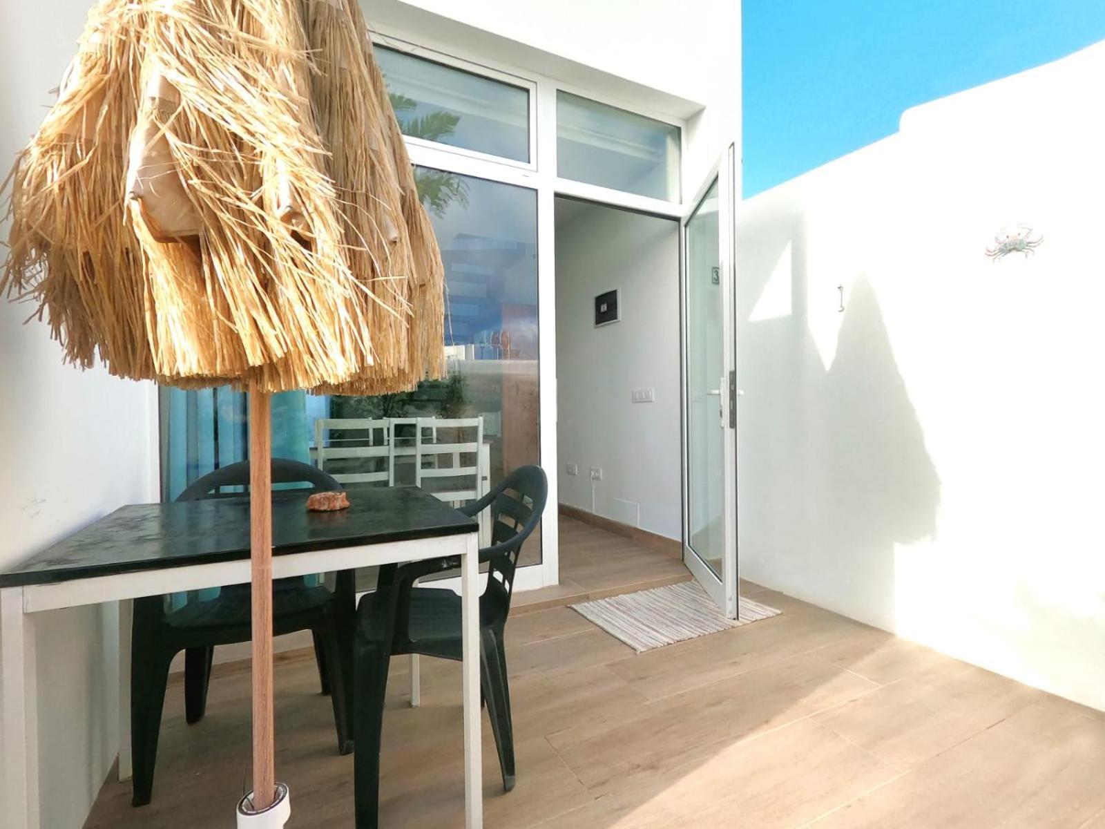 Jardin Del Mar Apartment Tinajo Exterior photo
